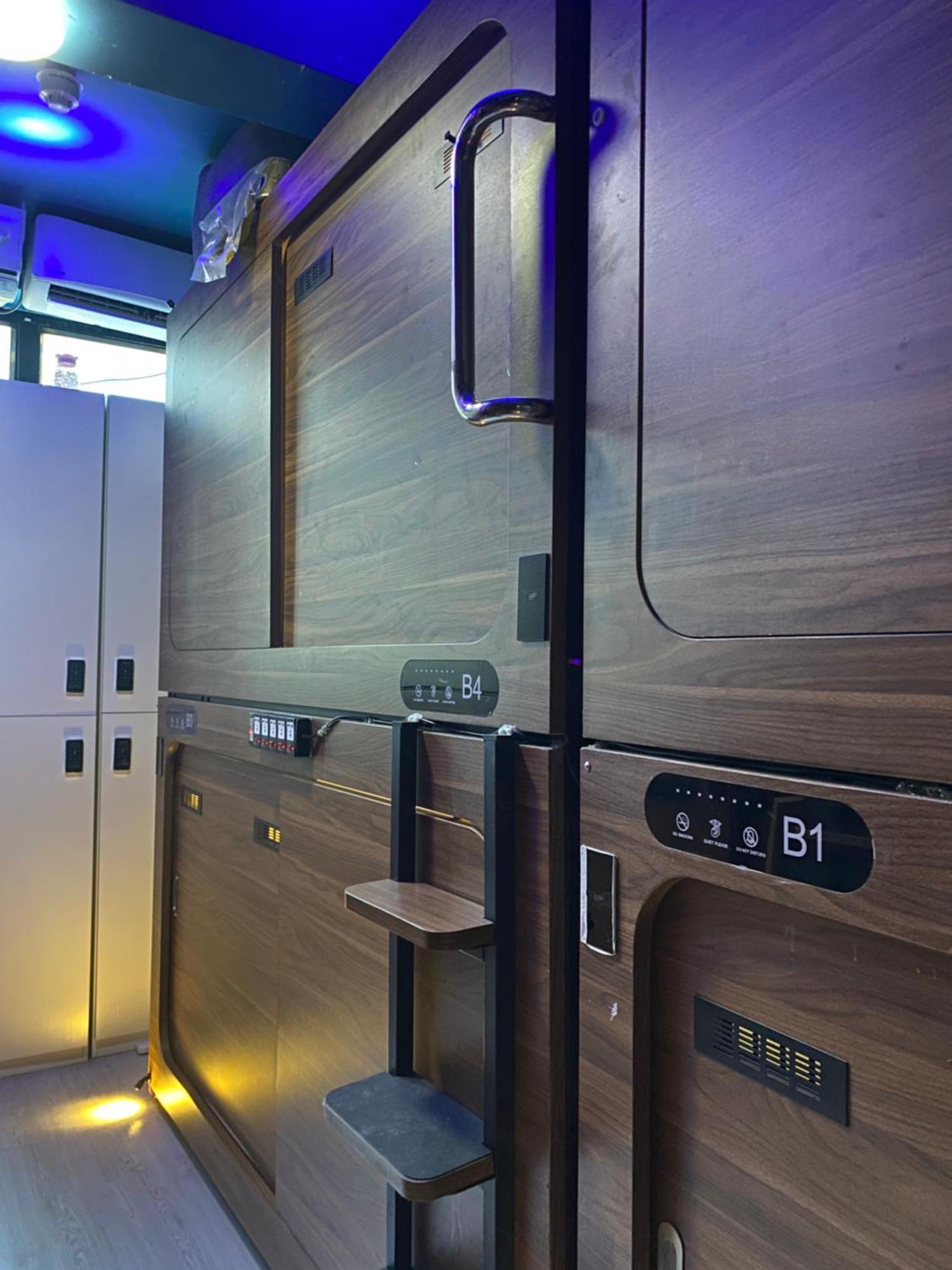 Sleep Cubee Hostel Hong Kong Esterno foto